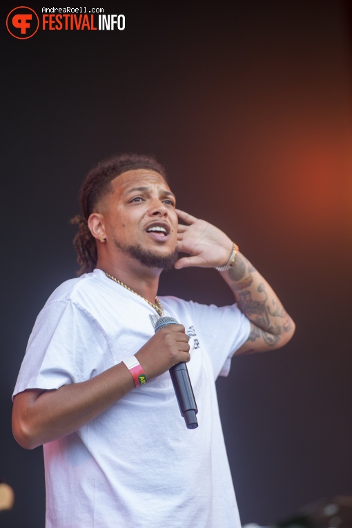 Ronnie Flex & The Fam op Sziget 2022 - Zondag foto