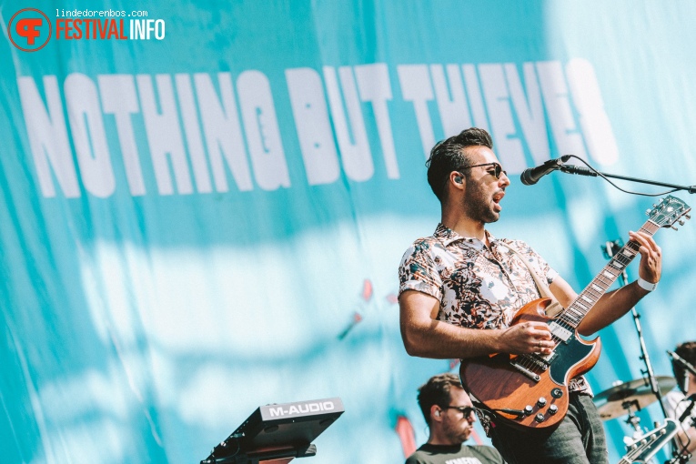 Nothing But Thieves op Pukkelpop 2022 - vrijdag foto