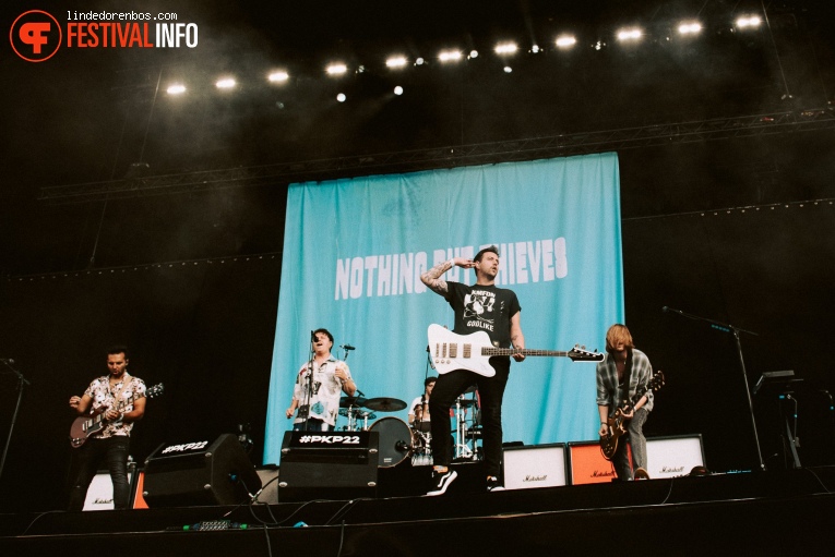 Nothing But Thieves op Pukkelpop 2022 - vrijdag foto