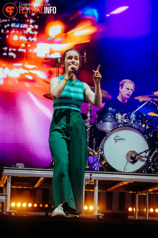 Sigrid op Pukkelpop 2022 - zondag foto