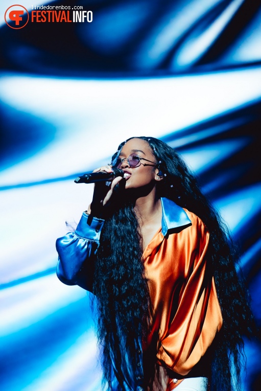 H.E.R. op Pukkelpop 2022 - zondag foto