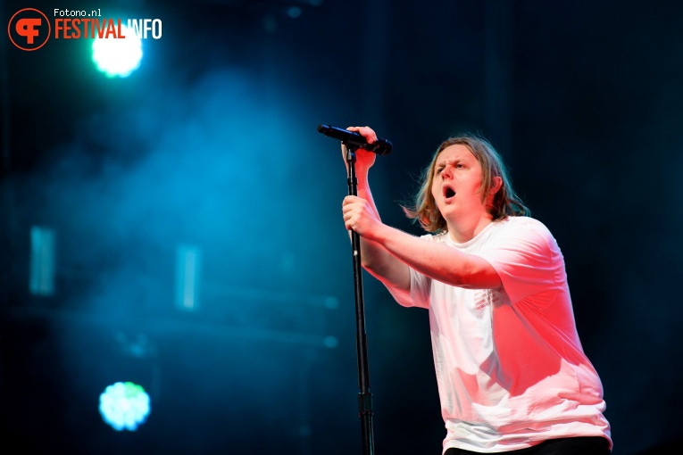 Lewis Capaldi op Lowlands 2022 - zondag foto