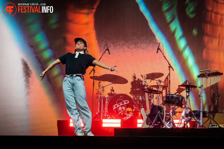 Tash Sultana op Lowlands 2022 - zondag foto