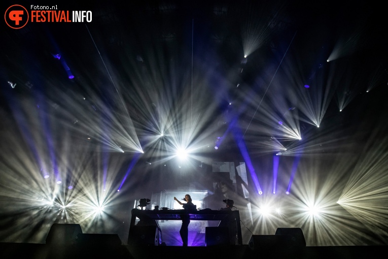 Amelie Lens op Lowlands 2022 - zondag foto