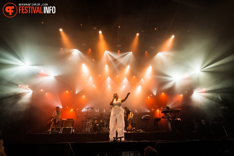 Mahalia op Lowlands 2022 - zaterdag foto