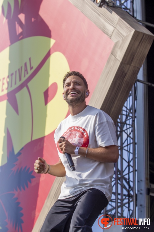 Rolf Sanchez op Strandfestival ZAND 2022 foto