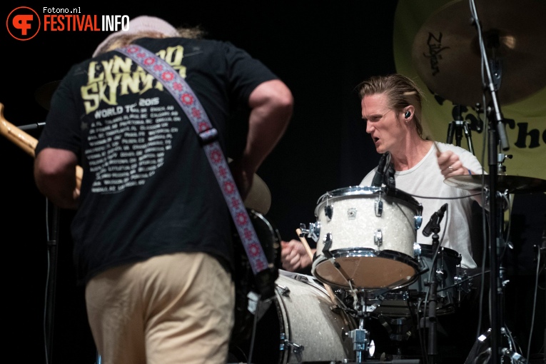 Will And The People op Mixtream 2022 foto