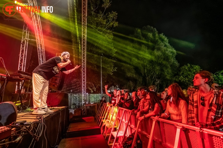 Will And The People op Mixtream 2022 foto