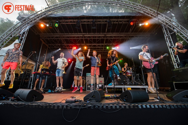 Bazzookas op Mixtream 2022 foto