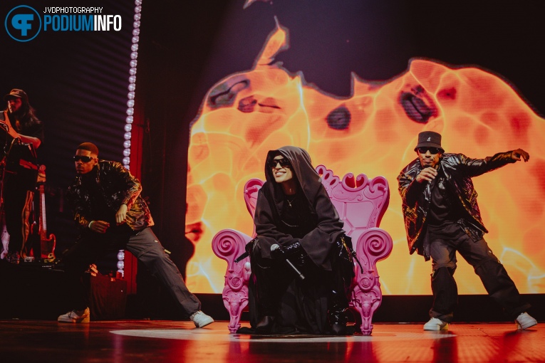 Yade Lauren op Yade Lauren - 3/9 - Afas Live foto