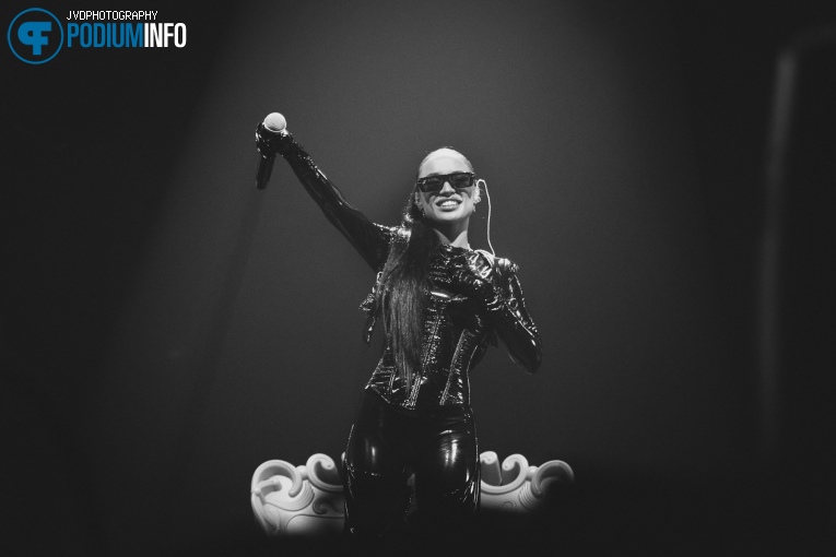 Yade Lauren op Yade Lauren - 3/9 - Afas Live foto