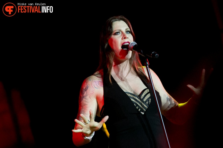 Floor Jansen op Floor Jansen - 03/09 - Openluchttheater Hertme foto