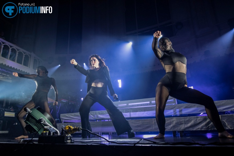 Banks op Banks - 11/09 - Paradiso foto