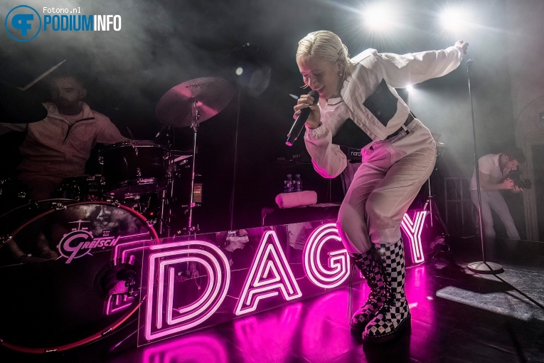 Dagny op Dagny - 12/09 - Paradiso foto