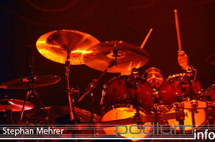 Disturbed op Disturbed - 13/10 - Heineken Music Hall foto