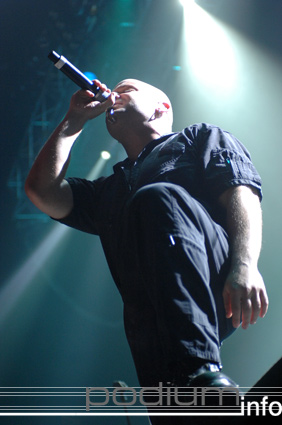 Disturbed op Disturbed - 13/10 - Heineken Music Hall foto