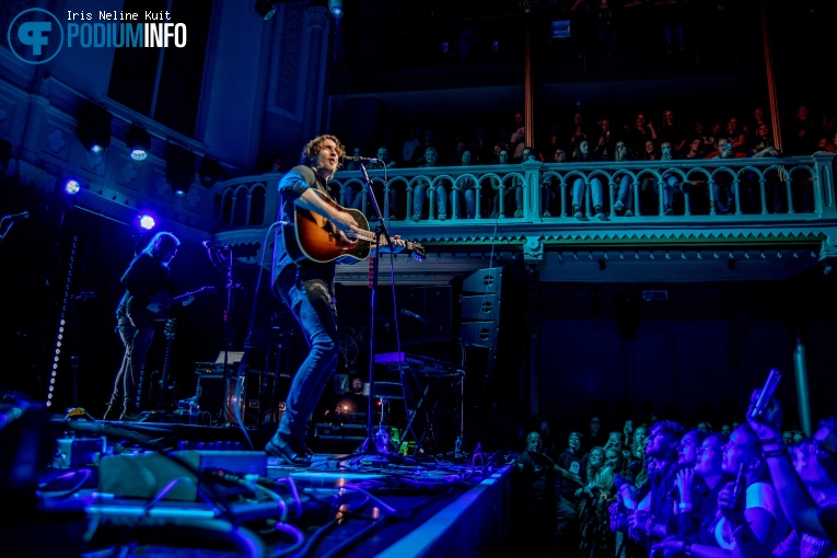 Dean Lewis op Dean Lewis - Sad Boi Winter Summer Tour 2022 - 13/10 - Paradiso foto