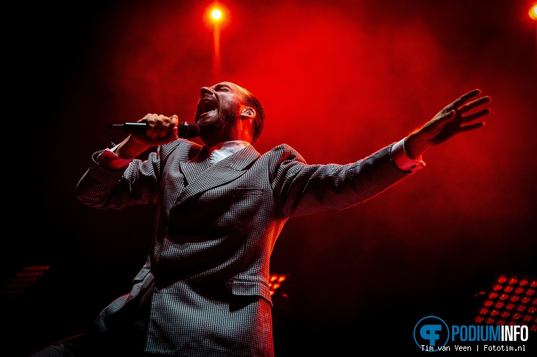 De Staat op Biffy Clyro - 28/09 - AFAS Live foto