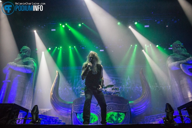 Amon Amarth op Amon Amarth / Machine Head - 02/10 - AFAS Live foto