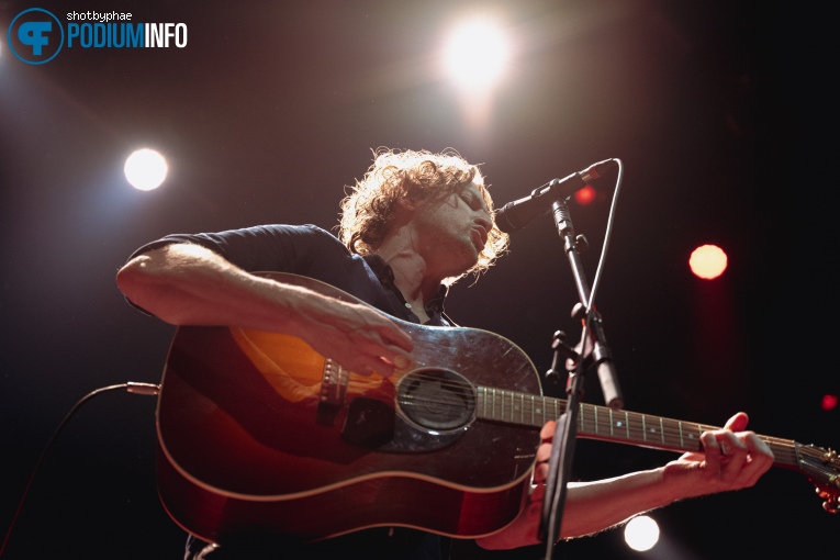 Dean Lewis op Dean Lewis - 12/10 - TivoliVredenburg foto