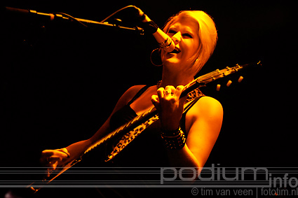 Kittie op Kittie - 18/10 - Melkweg foto
