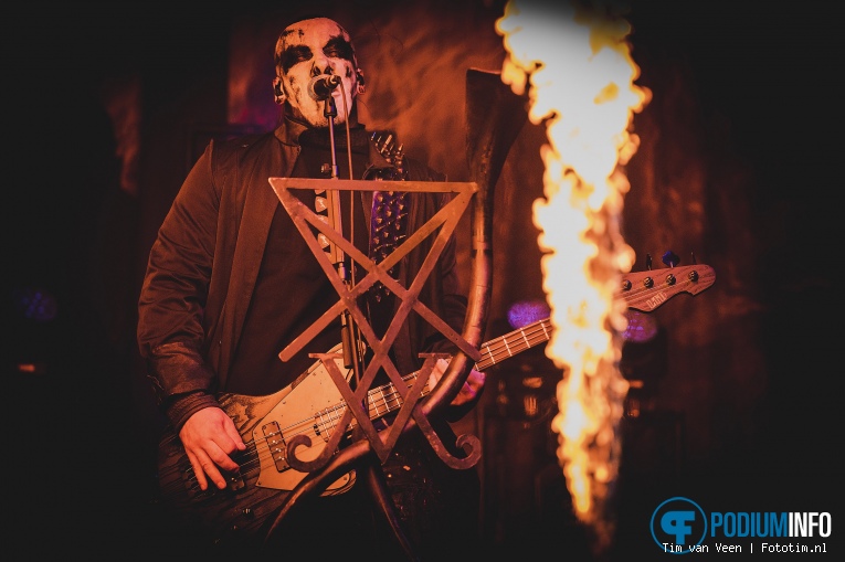 Behemoth op Arch Enemy / Behemoth - 22/10 - Mainstage foto