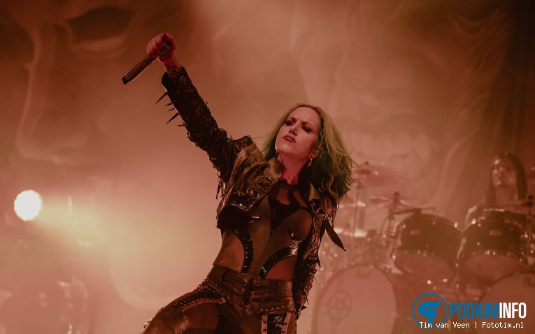 Arch Enemy op Arch Enemy / Behemoth - 22/10 - Mainstage foto