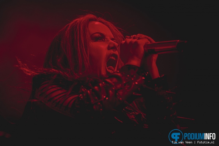 Arch Enemy op Arch Enemy / Behemoth - 22/10 - Mainstage foto