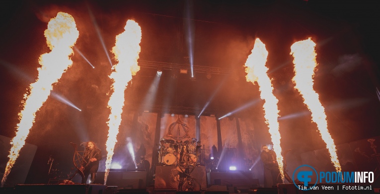 Behemoth op Arch Enemy / Behemoth - 22/10 - Mainstage foto