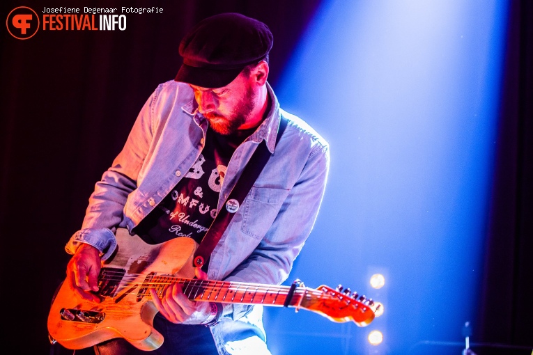 Elles Bailey op Ramblin' Roots 2022 foto