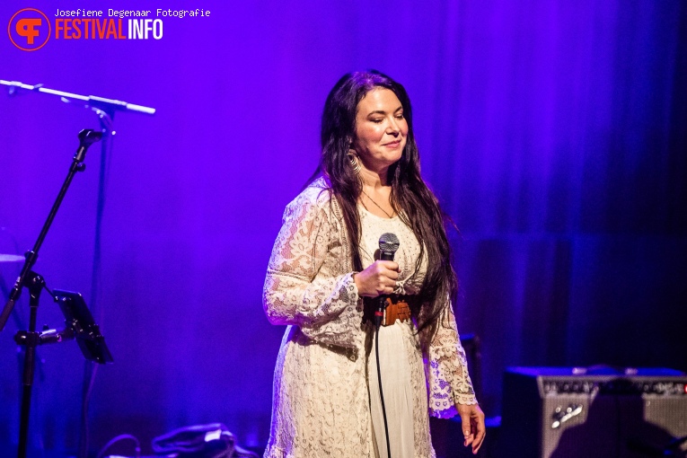 The Hello Darlins op Ramblin' Roots 2022 foto