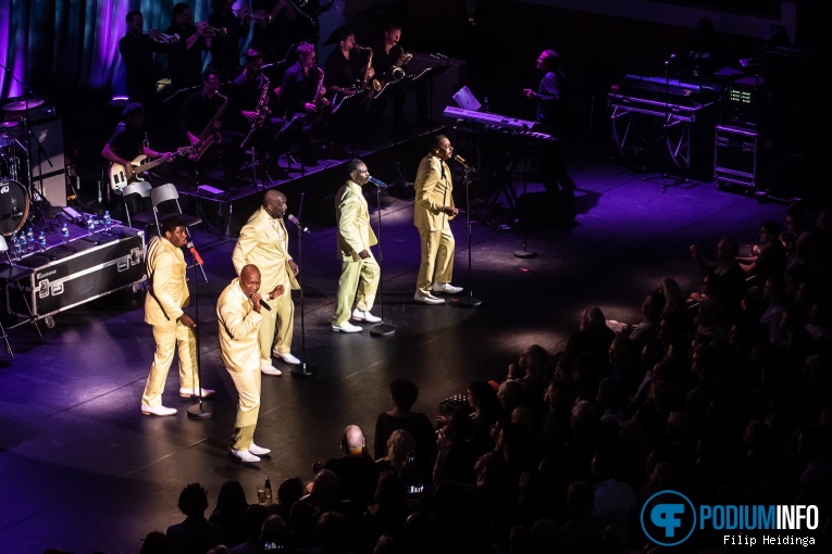 The Temptations op Four Tops / The Temptations - 24/10 - TivoliVredenburg foto
