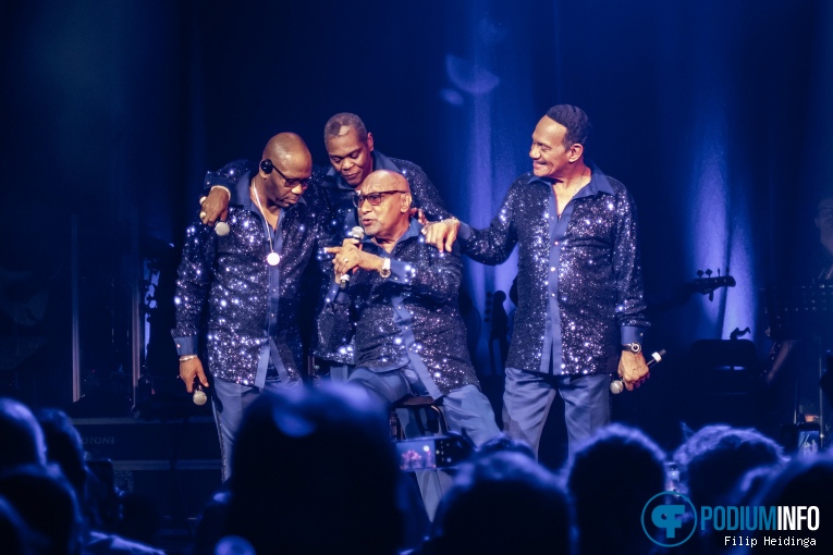 Four Tops op Four Tops / The Temptations - 24/10 - TivoliVredenburg foto