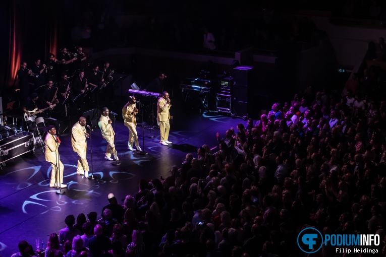The Temptations op Four Tops / The Temptations - 24/10 - TivoliVredenburg foto