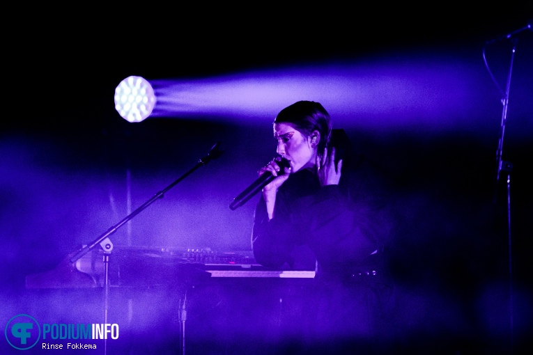 Lykke Li op Lykke Li - 21/10 - Koninklijk Theater Carré foto