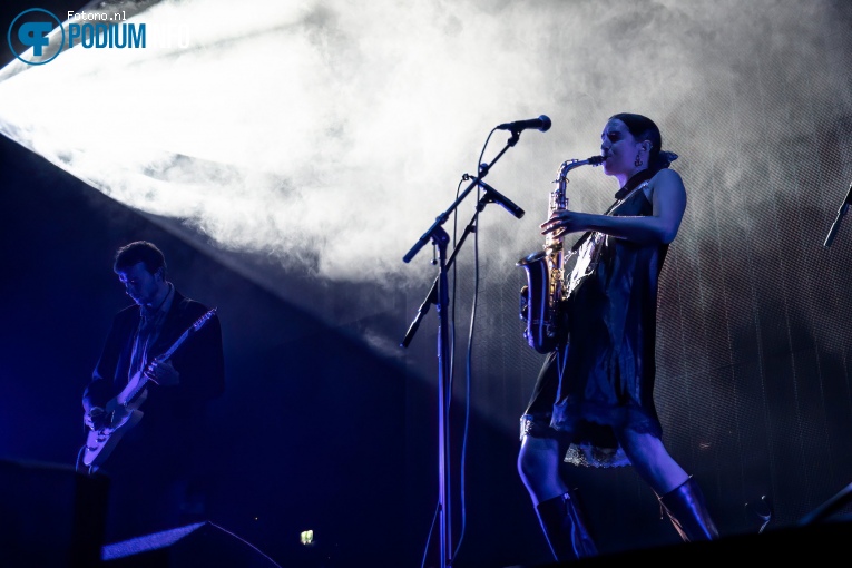 Deadletter op Placebo (UK) - 24/10 - Ziggo Dome foto