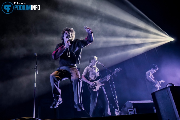 Deadletter op Placebo (UK) - 24/10 - Ziggo Dome foto