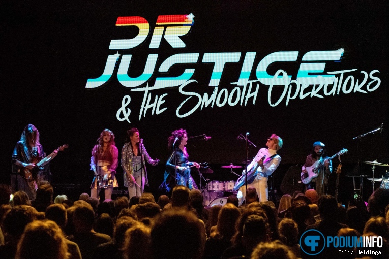 Dr Justice & The Smooth Operators op The Three Degrees - 03/11 - Q-Factory foto
