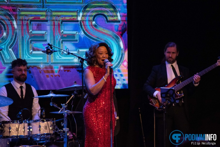 The Three Degrees op The Three Degrees - 03/11 - Q-Factory foto