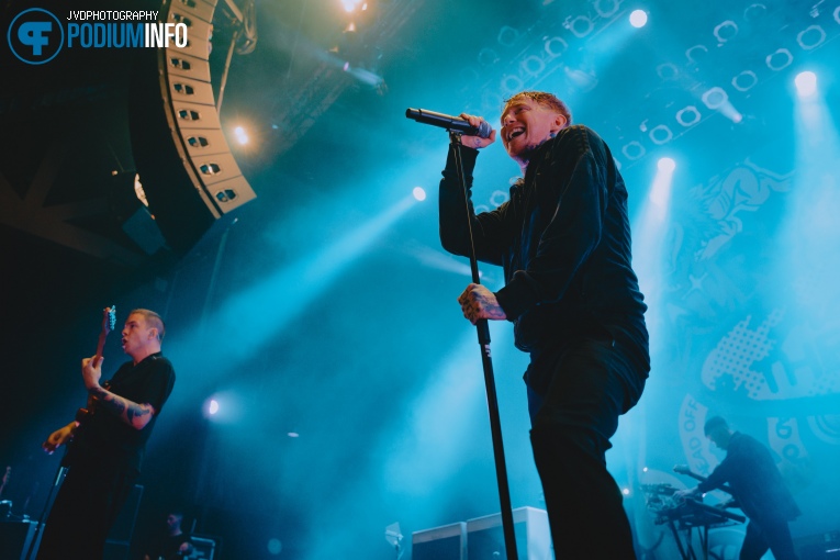 Frank Carter & The Rattlesnakes op Frank Carter & The Rattlesnakes - 09/11 - TivoliVredenburg foto