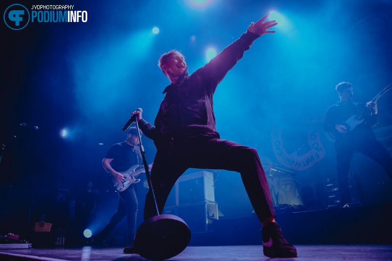 Frank Carter & The Rattlesnakes op Frank Carter & The Rattlesnakes - 09/11 - TivoliVredenburg foto