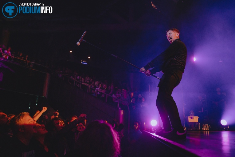 Frank Carter & The Rattlesnakes op Frank Carter & The Rattlesnakes - 09/11 - TivoliVredenburg foto