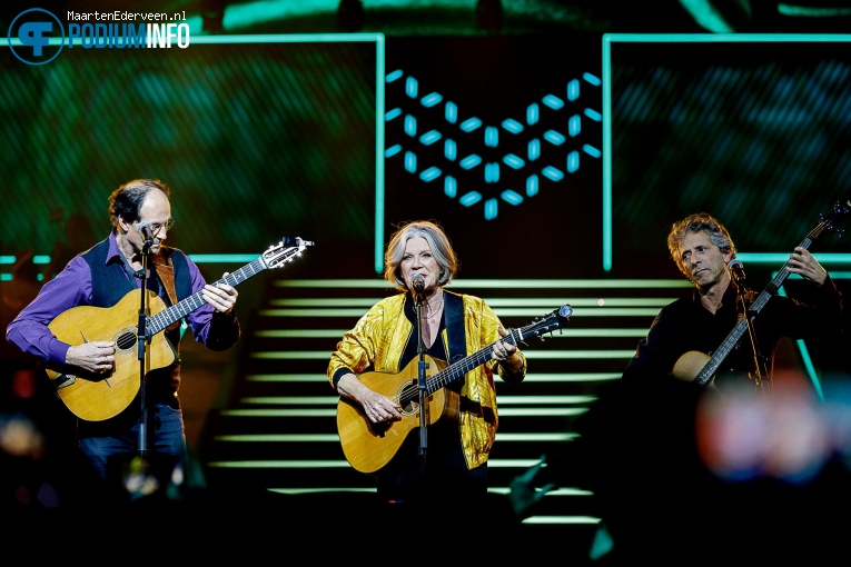 Lenny Kuhr op Het Grote Songfestivalfeest - 17/11 - Ziggo Dome foto