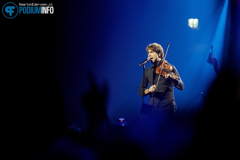 Alexander Rybak op Het Grote Songfestivalfeest - 17/11 - Ziggo Dome foto