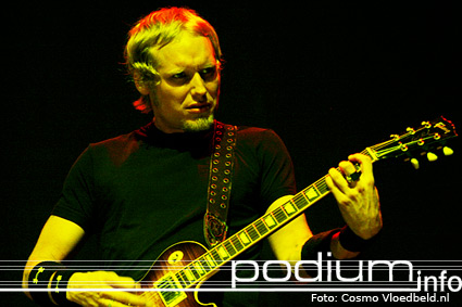 3 Doors Down op 3 Doors Down - 23/10 - Heineken Muisc Hall foto