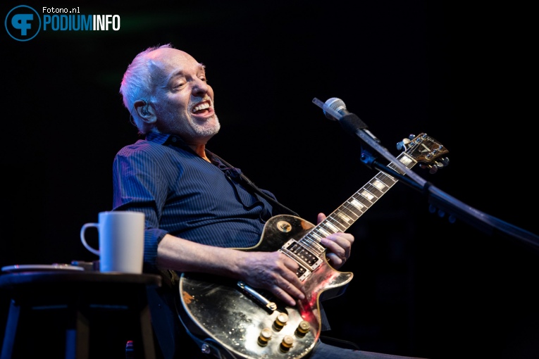 Peter Frampton op Peter Frampton - 13/11 - Philharmonie Haarlem foto
