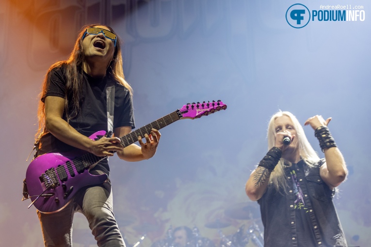 DragonForce op Powerwolf - 01/12 - AFAS Live foto