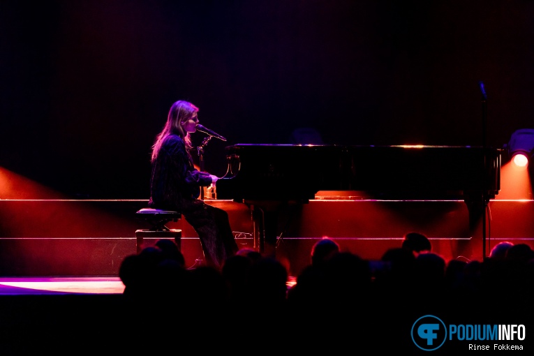 Coeur de Pirate op Coeur de Pirate - 04/12 - Paradiso foto