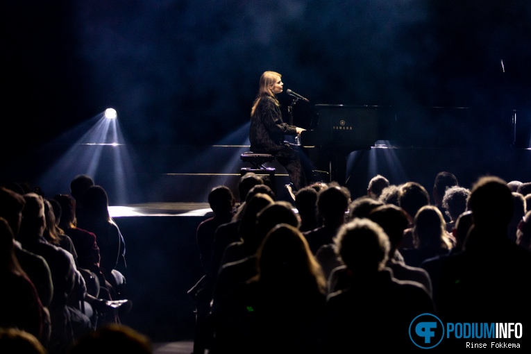 Coeur de Pirate op Coeur de Pirate - 04/12 - Paradiso foto