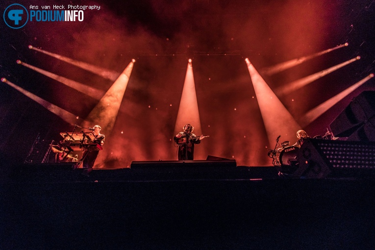 Alt-J op Alt-J - 24/11 - AFAS Live foto